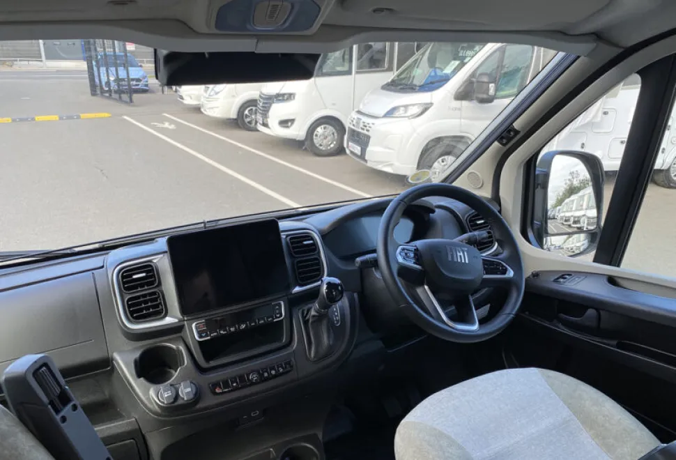 Elddis Autoquest CV20 2025
