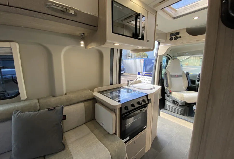 Elddis Autoquest CV20 2025