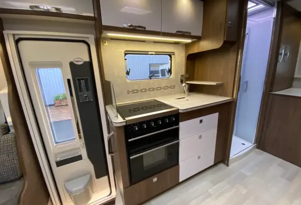 Frankia F-Line I680 SG 2019