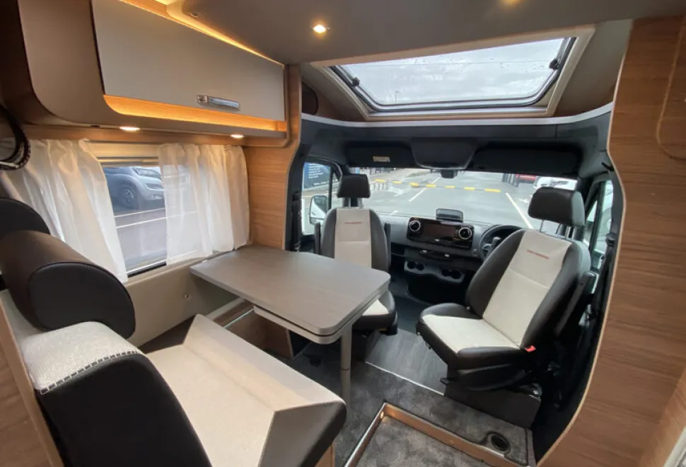 Weinsberg CaraCompact MB Edition 640 MEG [PEPPER] 2026