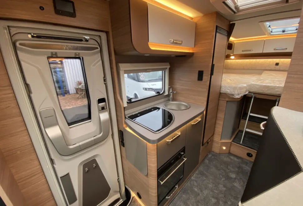 Weinsberg CaraCompact MB Edition 640 MEG [PEPPER] 2026