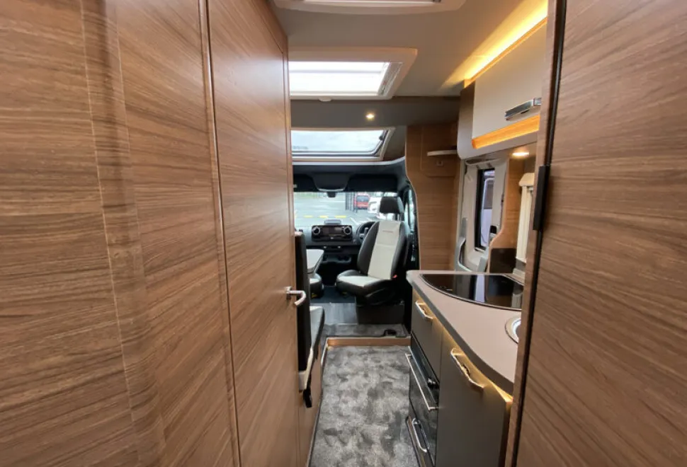 Weinsberg CaraCompact MB Edition 640 MEG [PEPPER] 2026