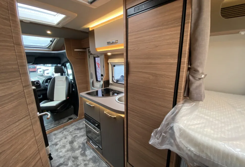 Weinsberg CaraCompact MB Edition 640 MEG [PEPPER] 2026