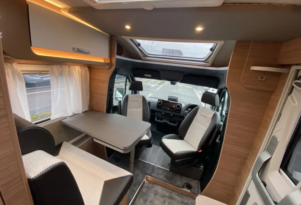 Weinsberg CaraCompact MB Edition 640 MEG [PEPPER] 2026