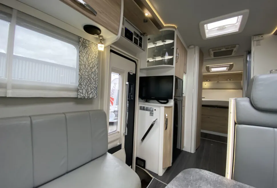 Frankia Platin I 8400 QD 2025