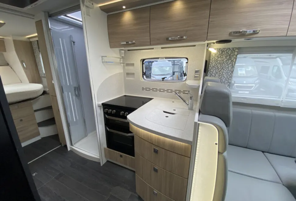 Frankia Platin I 8400 QD 2025