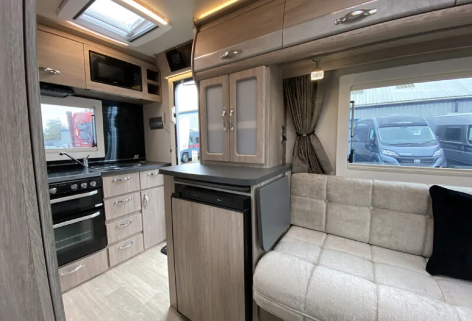 Auto-Sleepers Nuevo EK Plus 2026