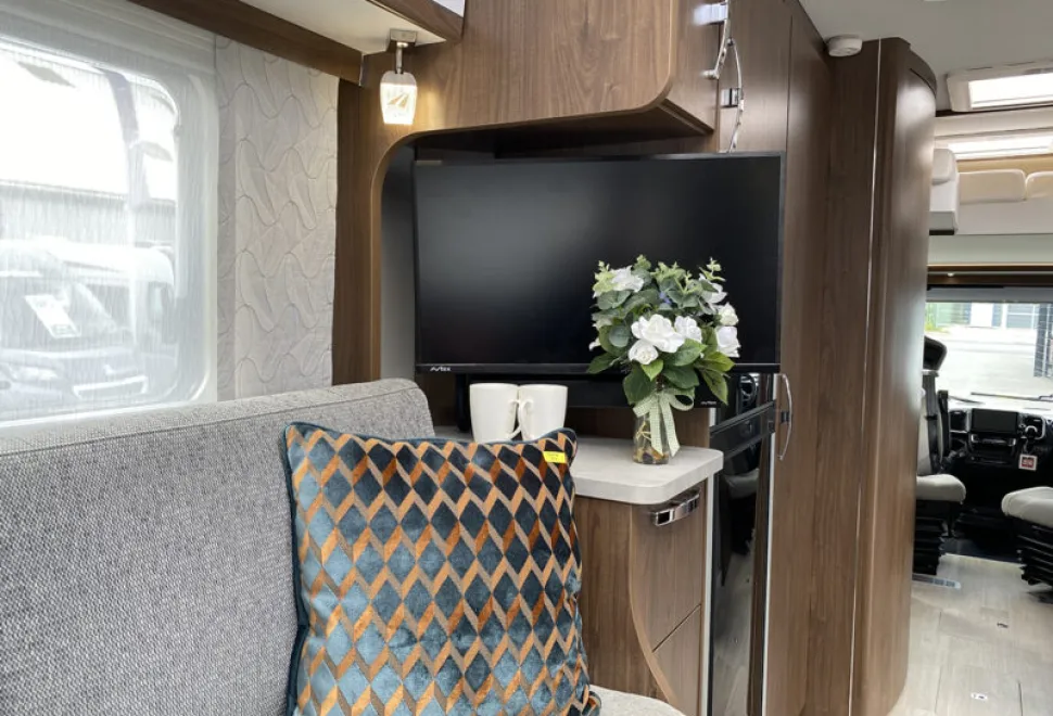 Frankia F-Line I 740 Plus 2026
