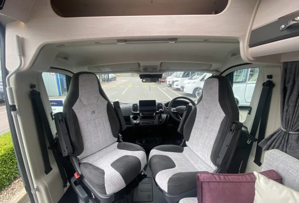 Auto-Sleepers Kingham  2026