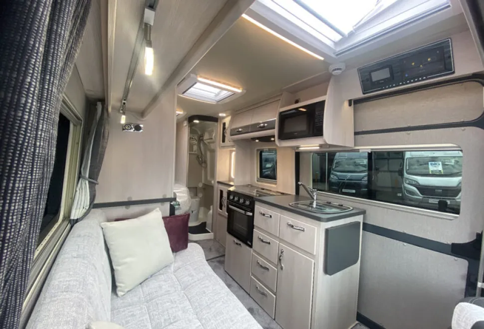 Auto-Sleepers Kingham  2026