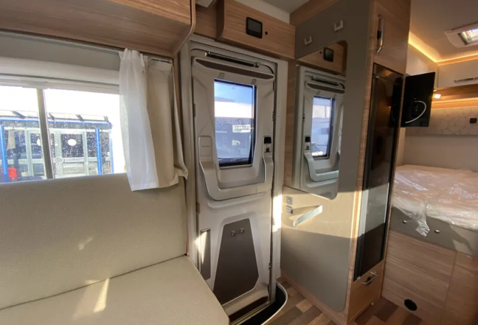 Weinsberg CaraSuite 650 MF 