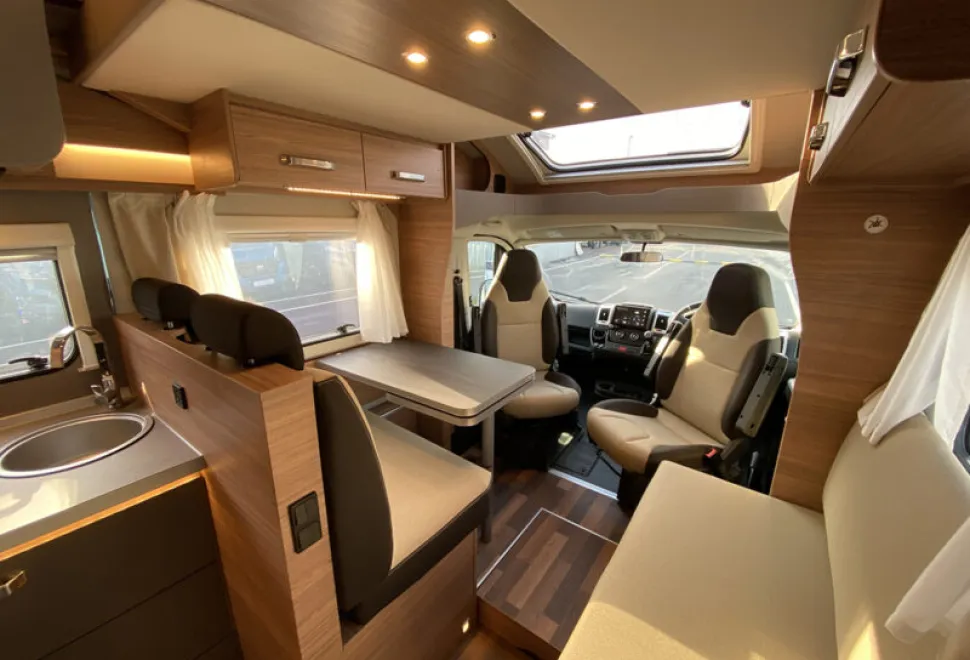 Weinsberg CaraSuite 650 MF 