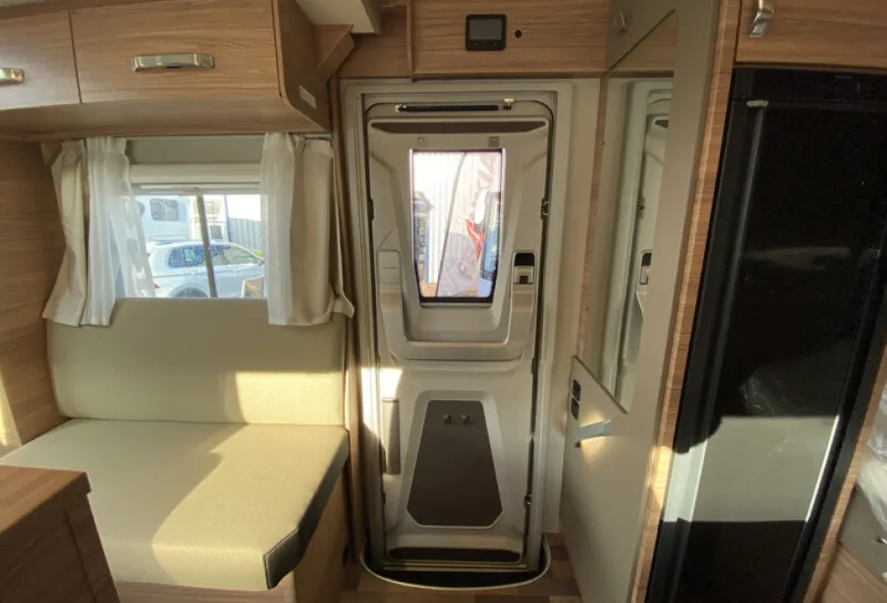Weinsberg CaraSuite 650 MF 