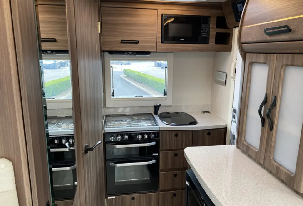 Auto-Sleepers Bourton  2026