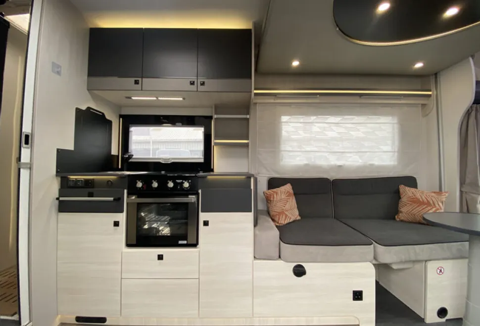 Chausson Titanium Ultimate 640 2023