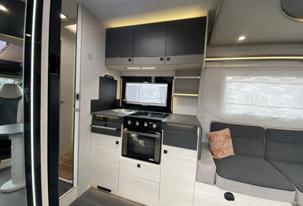 Chausson Titanium Ultimate 640 2023