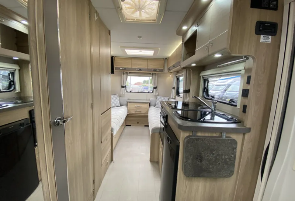 Elddis Accordo 120 2019