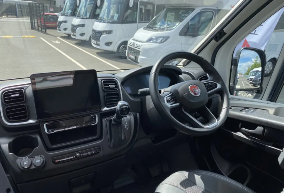 Pilote Premium V540G 2023