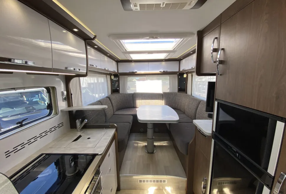 Frankia F-Line I 740 Plus 2023