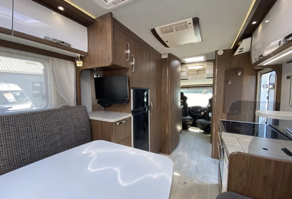 Frankia F-Line I 740 Plus 2023