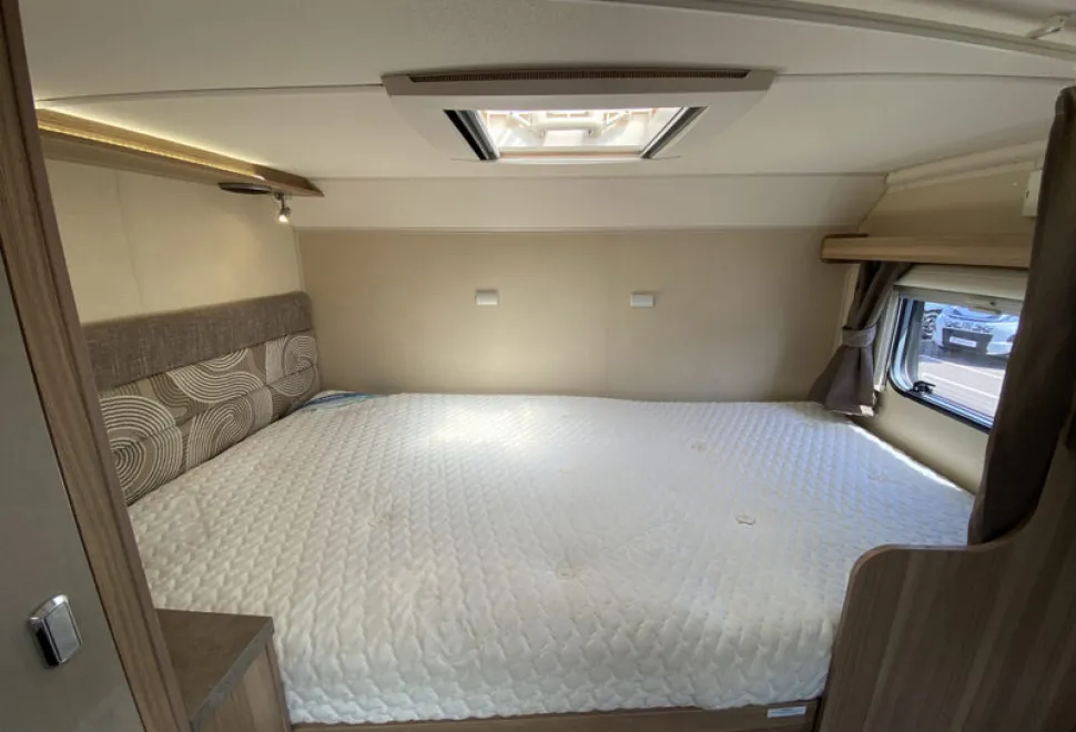 Bessacarr 484  2013
