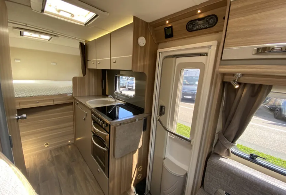 Bessacarr 484  2013