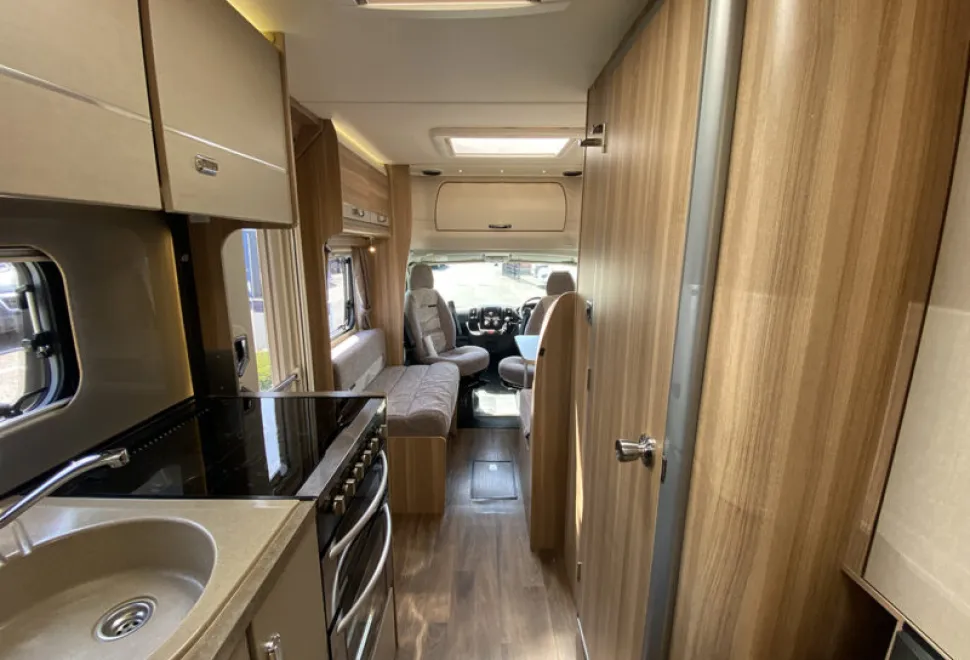 Bessacarr 484  2013