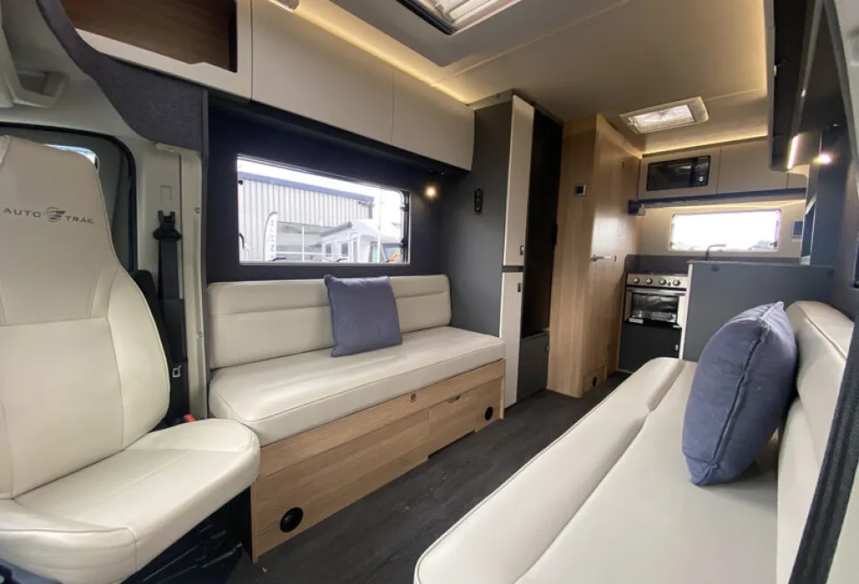 Auto-Trail Excel 620S 2025