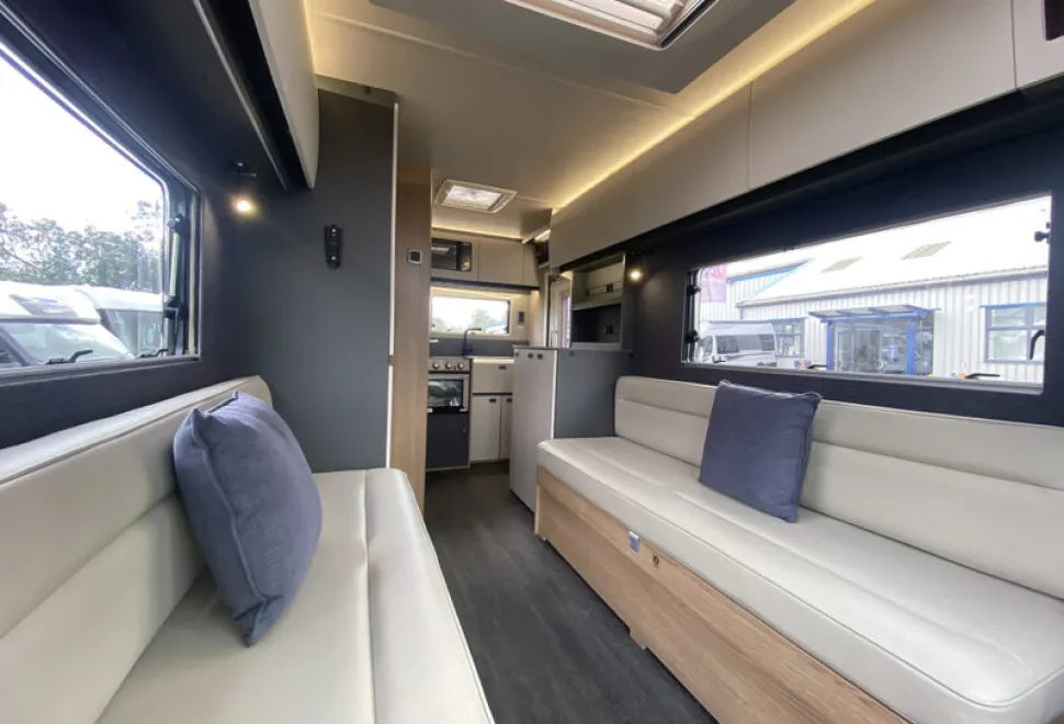 Auto-Trail Excel 620S 2025