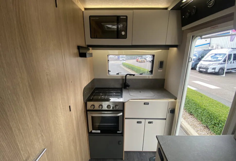 Auto-Trail Excel 620S 2025