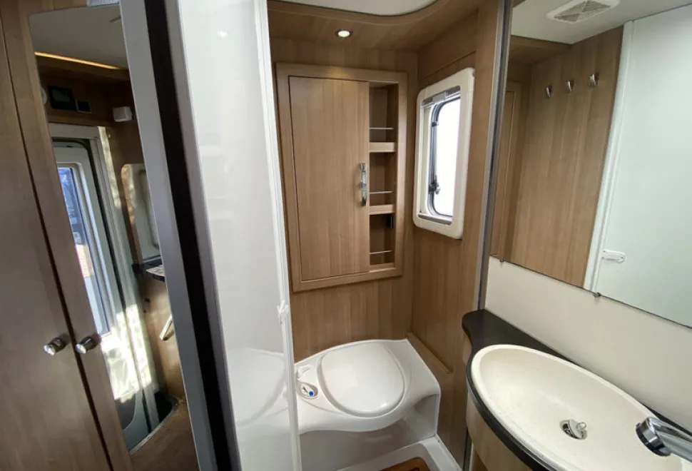 Hymer B544  2014