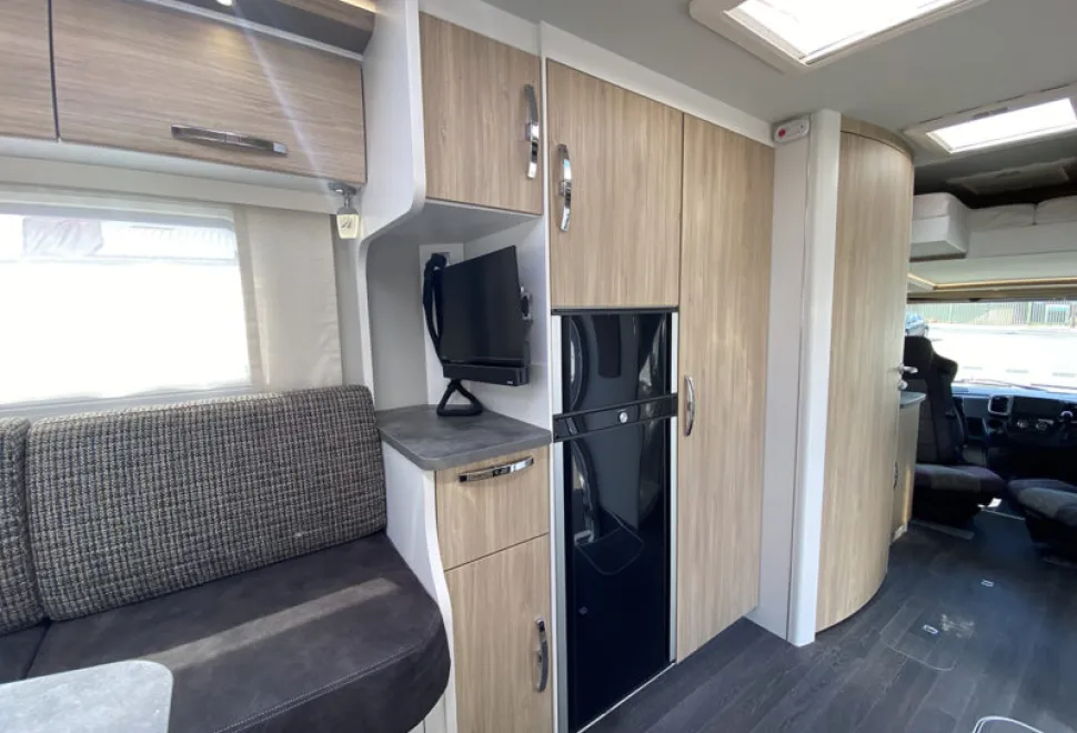 Frankia F-Line I 740 Plus 2024