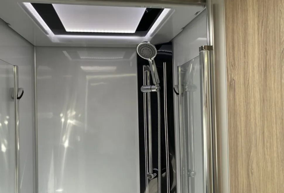 Frankia F-Line I 740 Plus 2024