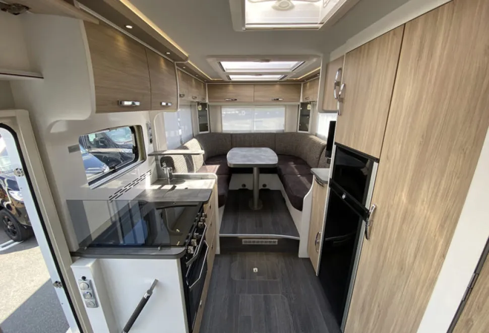 Frankia F-Line I 740 Plus 2024