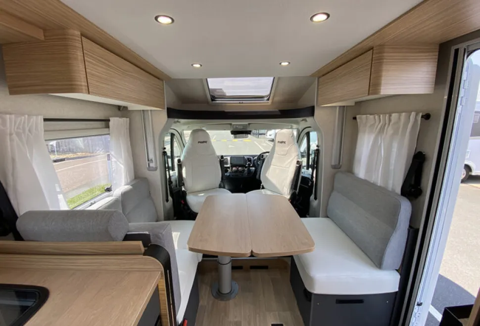 Pilote Expression P740 FGJ 2026