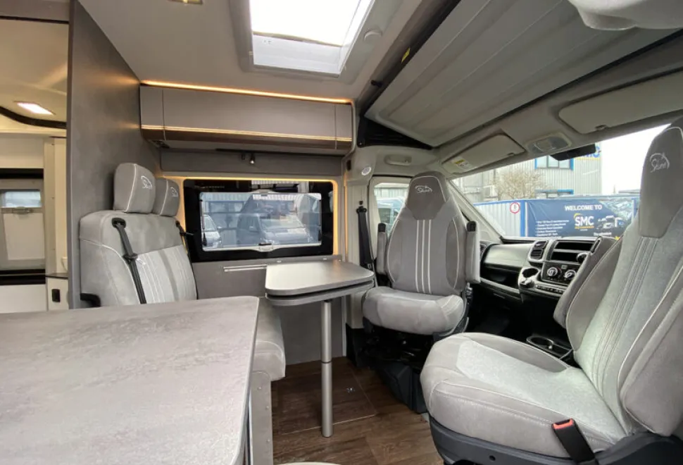 Globecar Summit Shine 600 2024