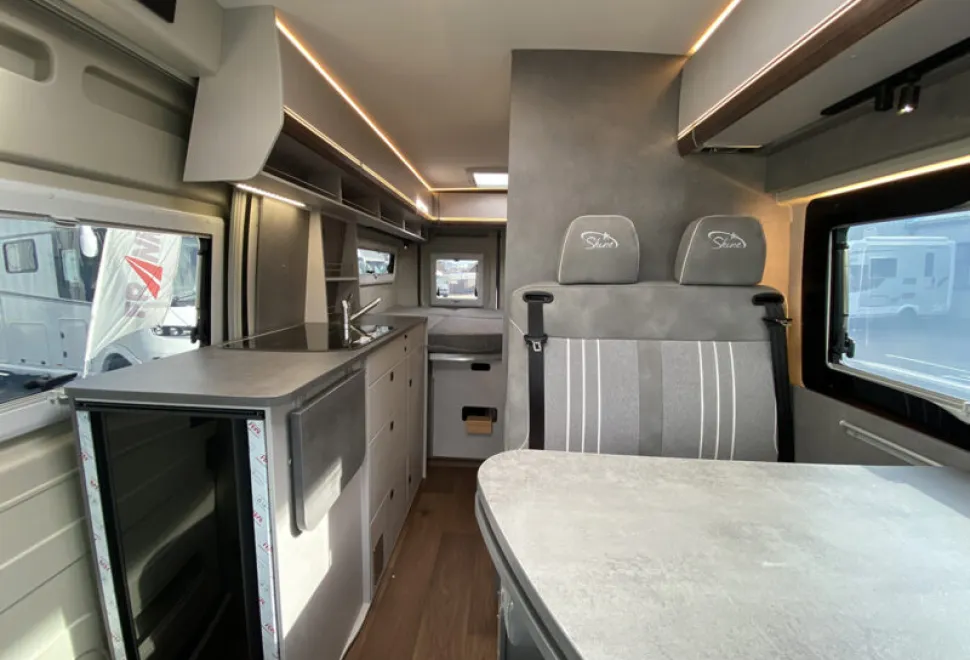 Globecar Summit Shine 600 2024