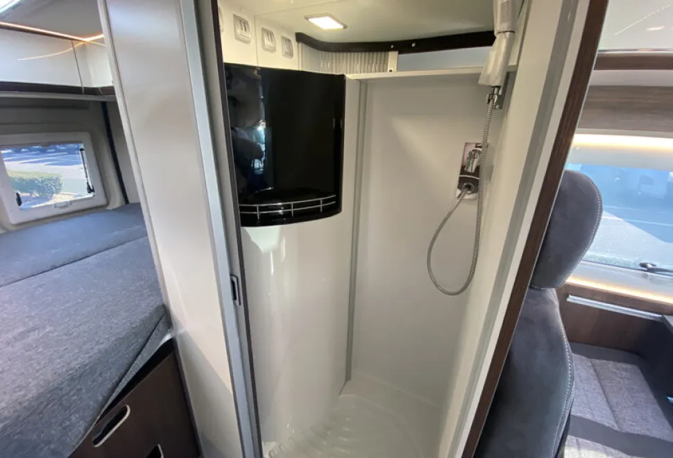 Globecar Summit Prime 600 