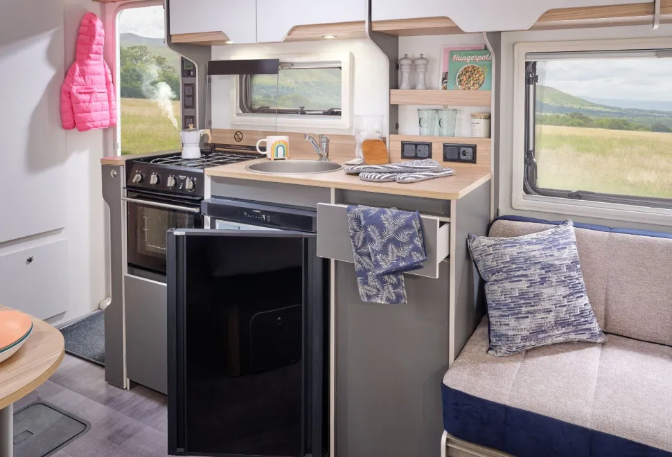 Bailey  Discovery D4-4L 