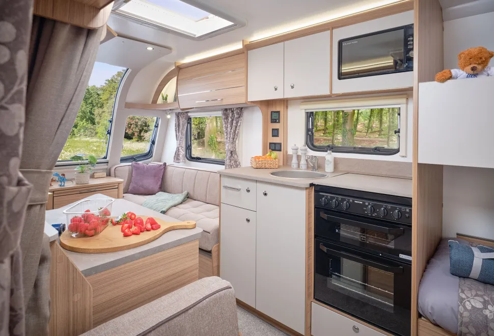 Bailey  Phoenix GT75 762 
