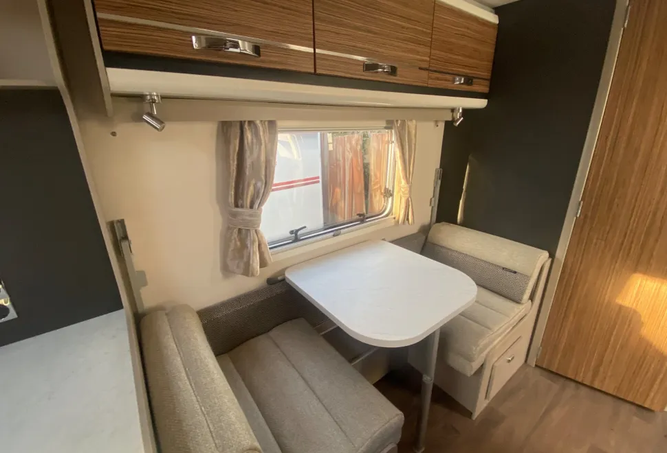 Swift  Eccles 2019