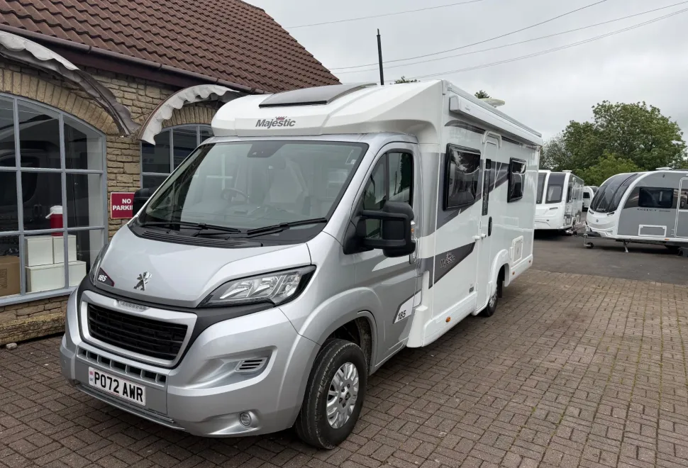 Elddis  Majestic 2022