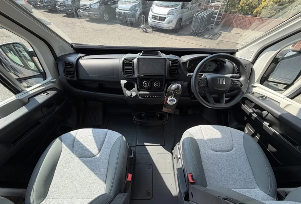 Auto-Trail Expedition 68 XL Flex 2026
