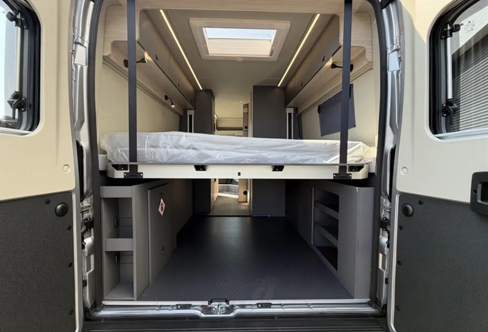 Auto-Trail Expedition 68 XL Flex 2026