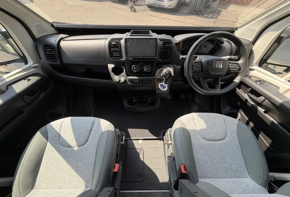 Auto-Trail Expedition 68 XL Flex 2026