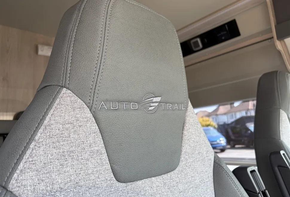 Auto-Trail Expedition 68 XL Flex 2026