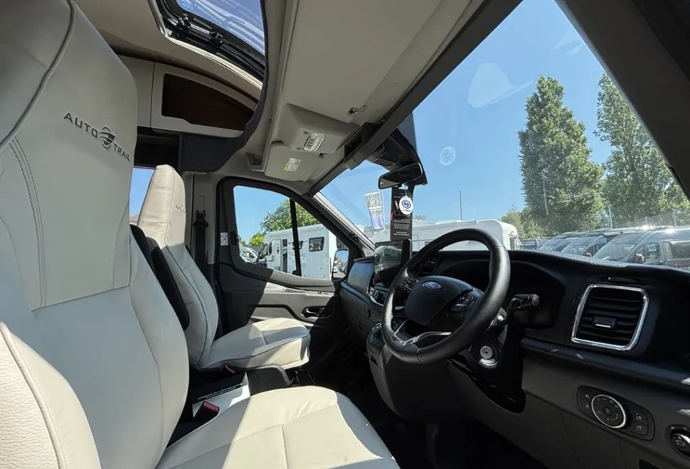 Auto-Trail Excel 620S 2026
