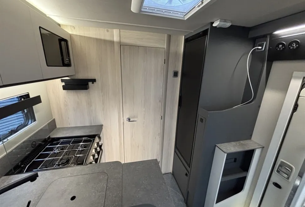 Auto-Trail F-Line F60 2026