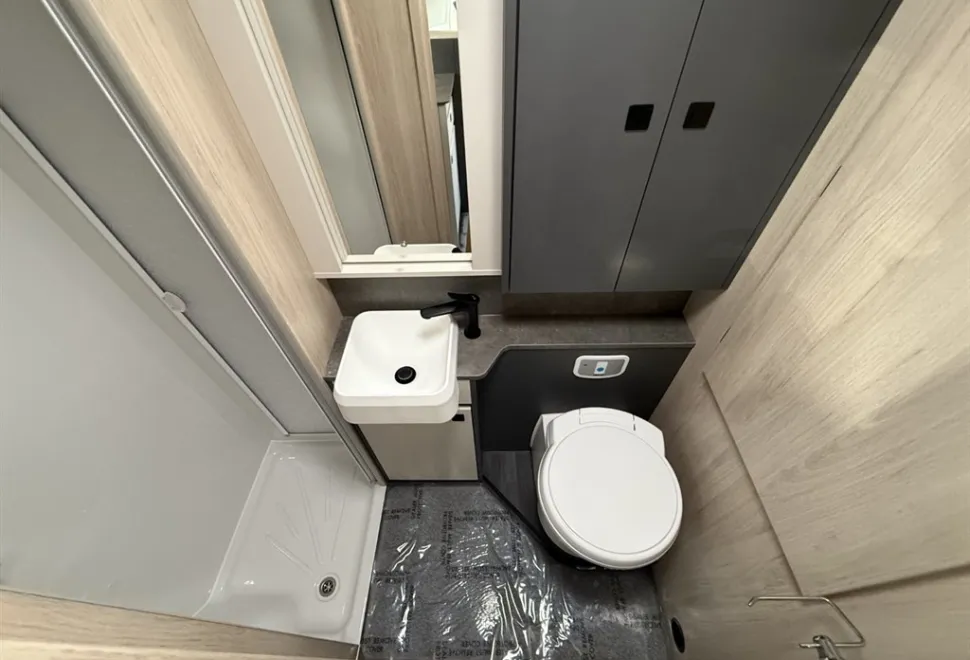 Auto-Trail F-Line F60 2026