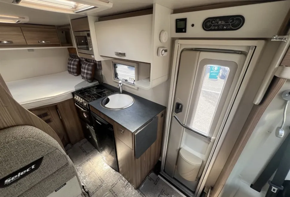 Swift Select Compact 205 2022